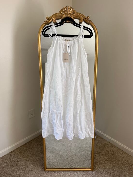 Francesca Bettini Dresses & Skirts - NWT Francesca Bettini Italy Linen White Dress